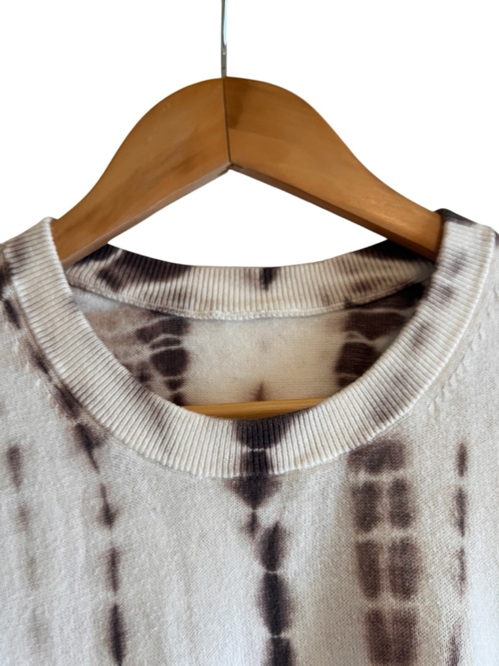 Lululemon Tie Dye Crewneck Sweater
Linear Tie Dye Grey Multi excellent condition - Picture 8 of 11